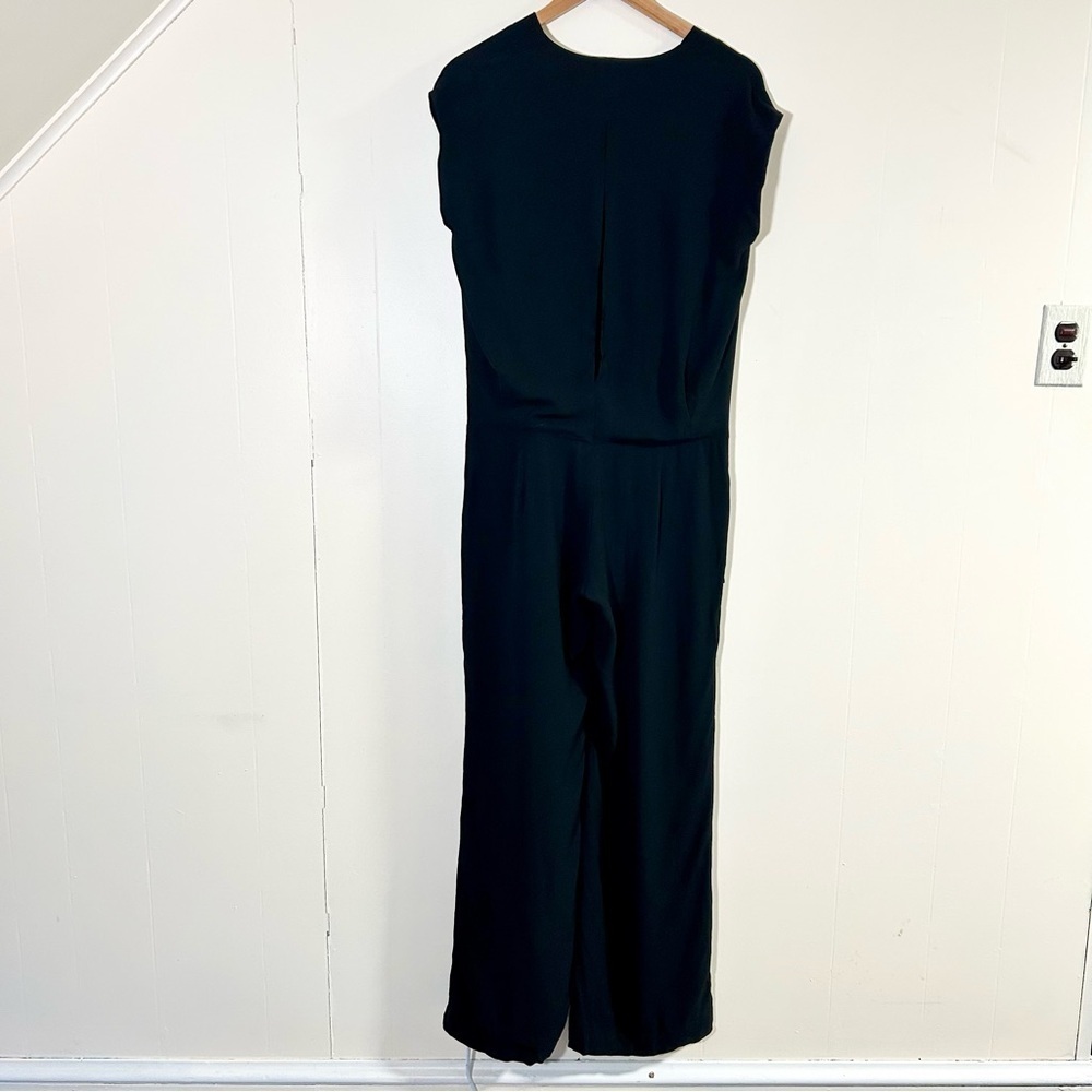 L'Agence Plunge Neckline Jumpsuit in‎ Black sz 6 - Picture 2 of 5